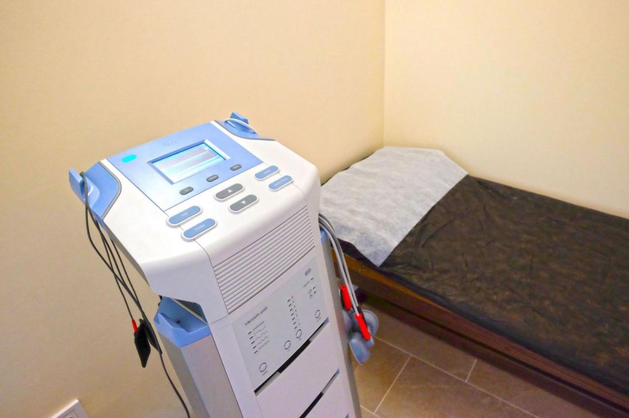 Paradise Hotel & Relax Center Pomorie Esterno foto