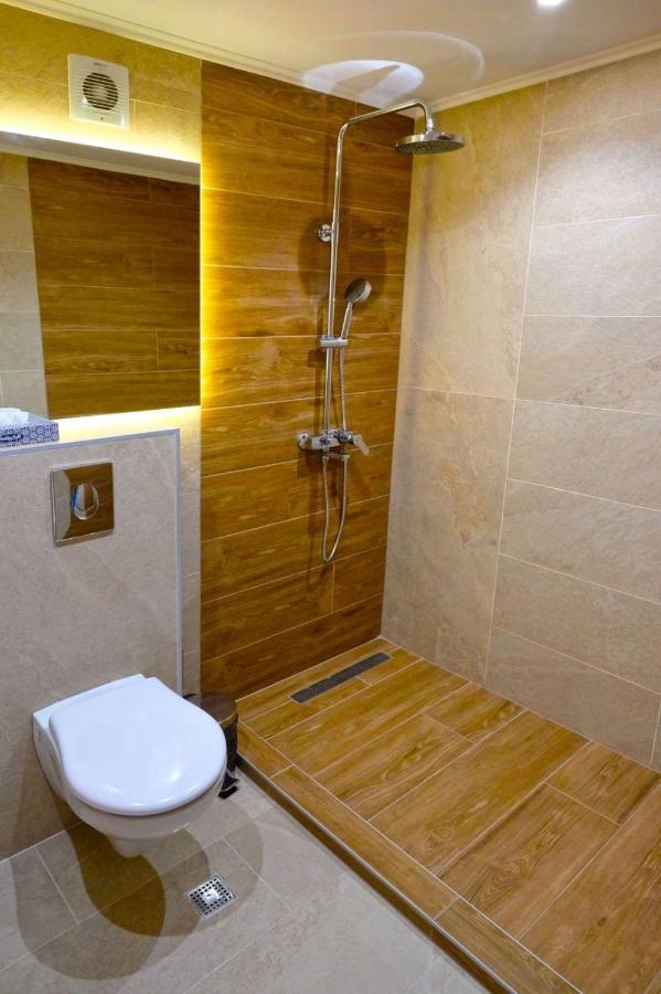 Paradise Hotel & Relax Center Pomorie Esterno foto