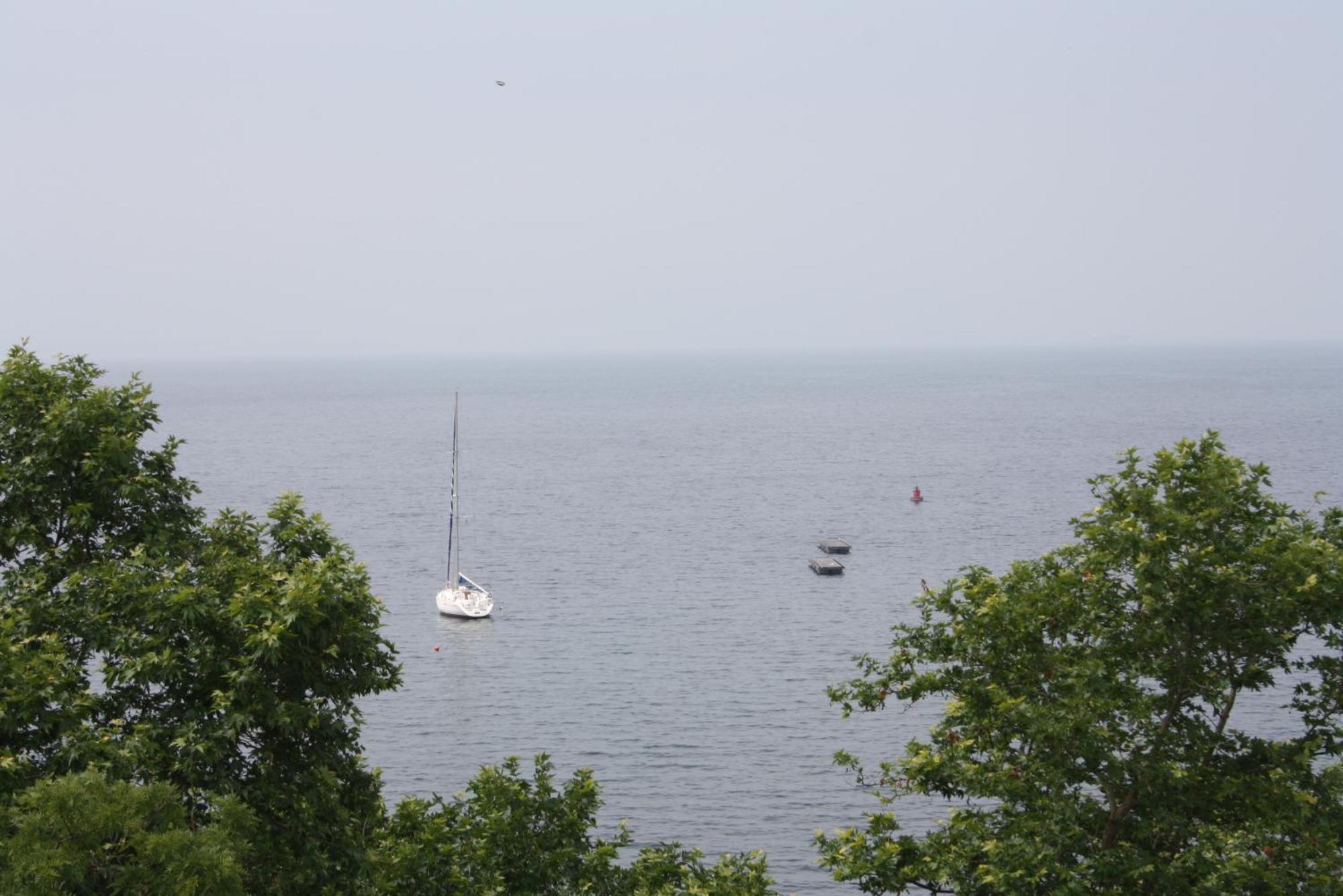 Paradise Hotel & Relax Center Pomorie Esterno foto