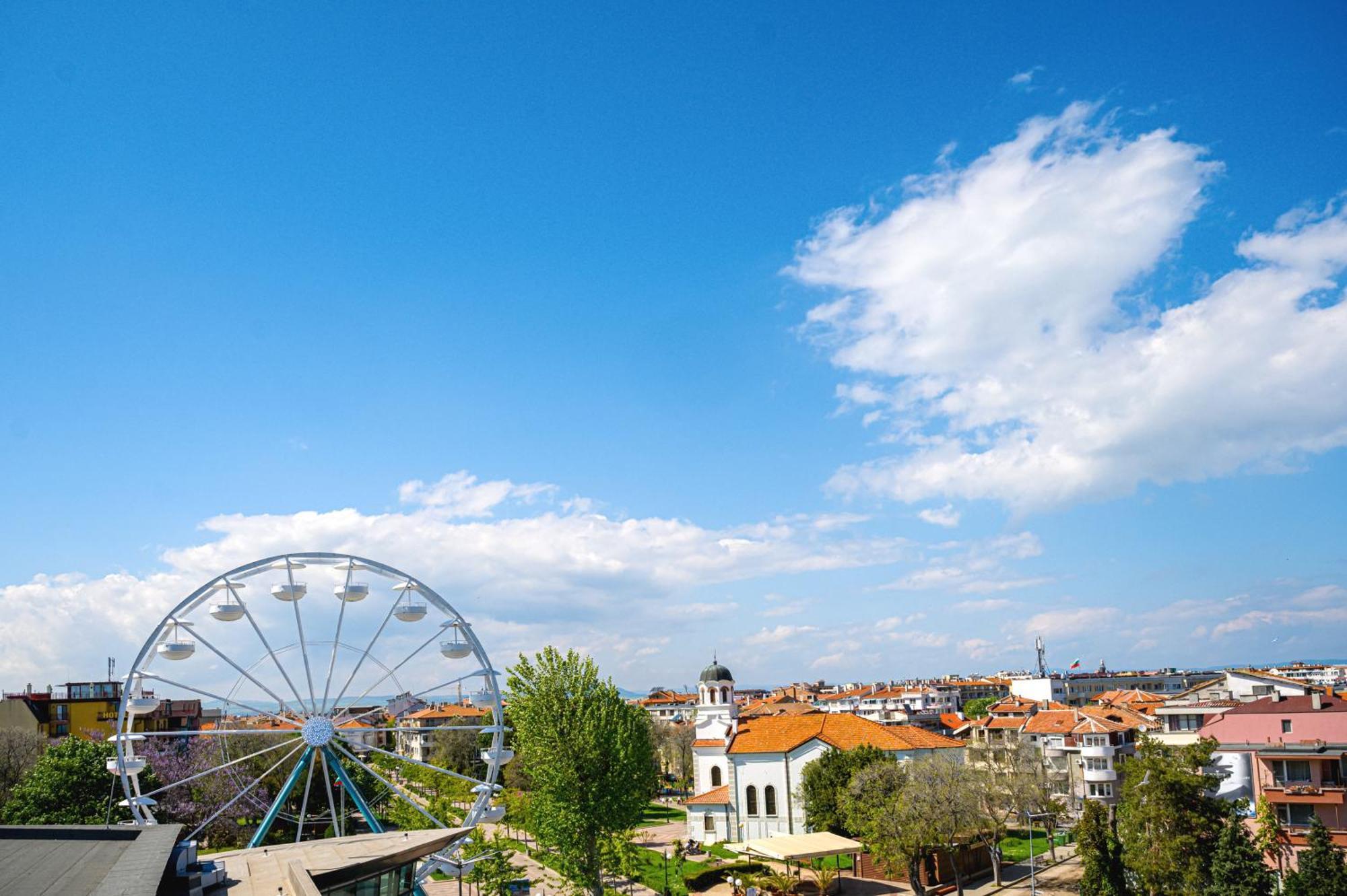 Paradise Hotel & Relax Center Pomorie Esterno foto
